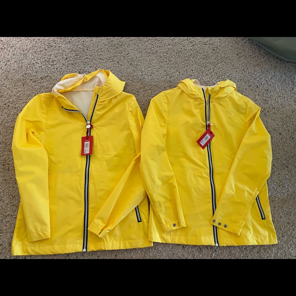NWT Size medium unisex hunter raincoat